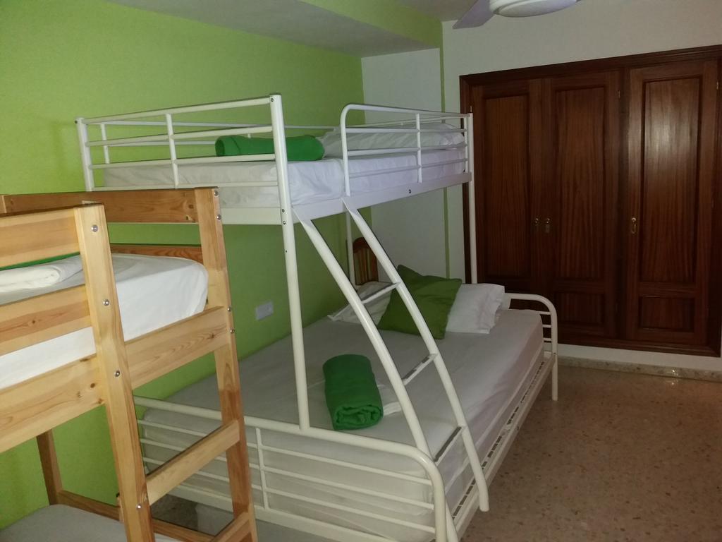 Hostal Gonzalez Marbella Bagian luar foto