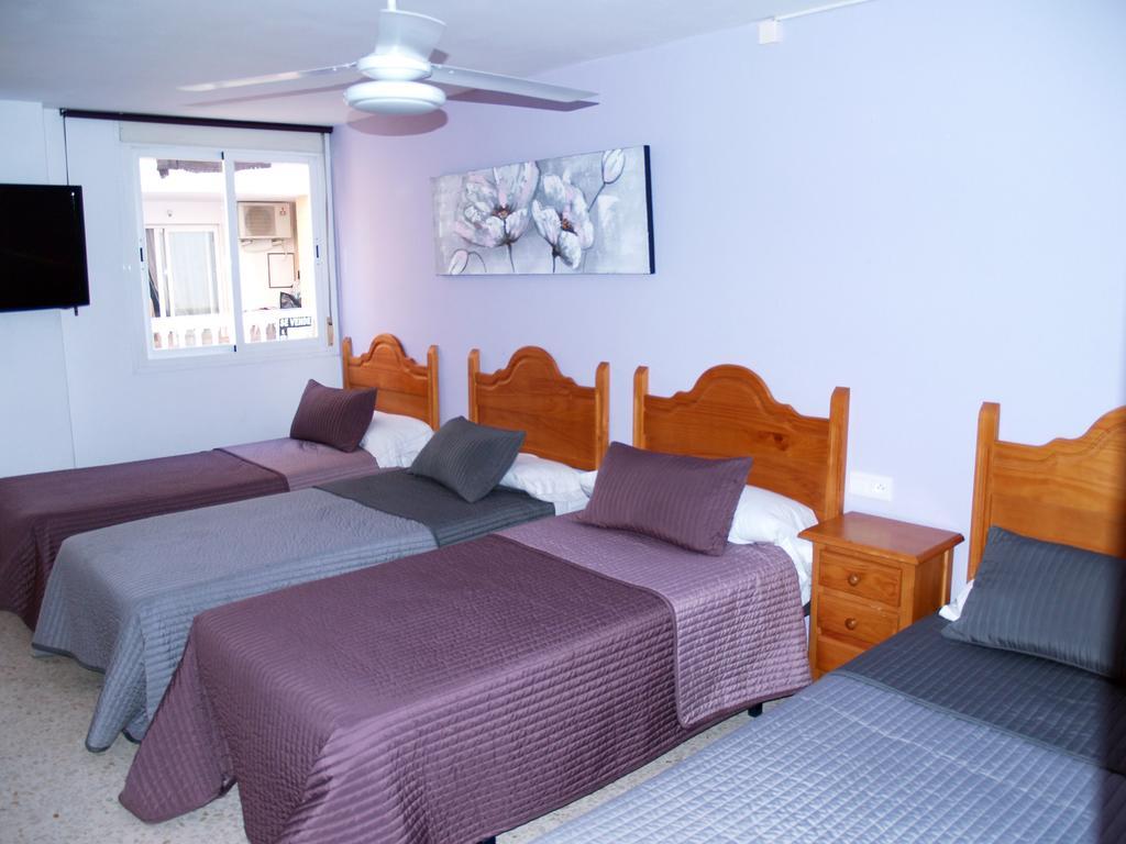 Hostal Gonzalez Marbella Bagian luar foto